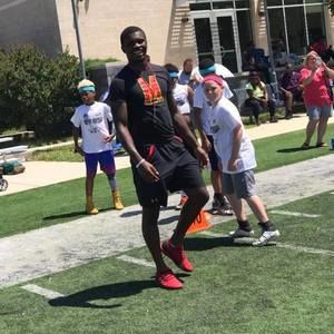 Meet your Posher, Kenneth